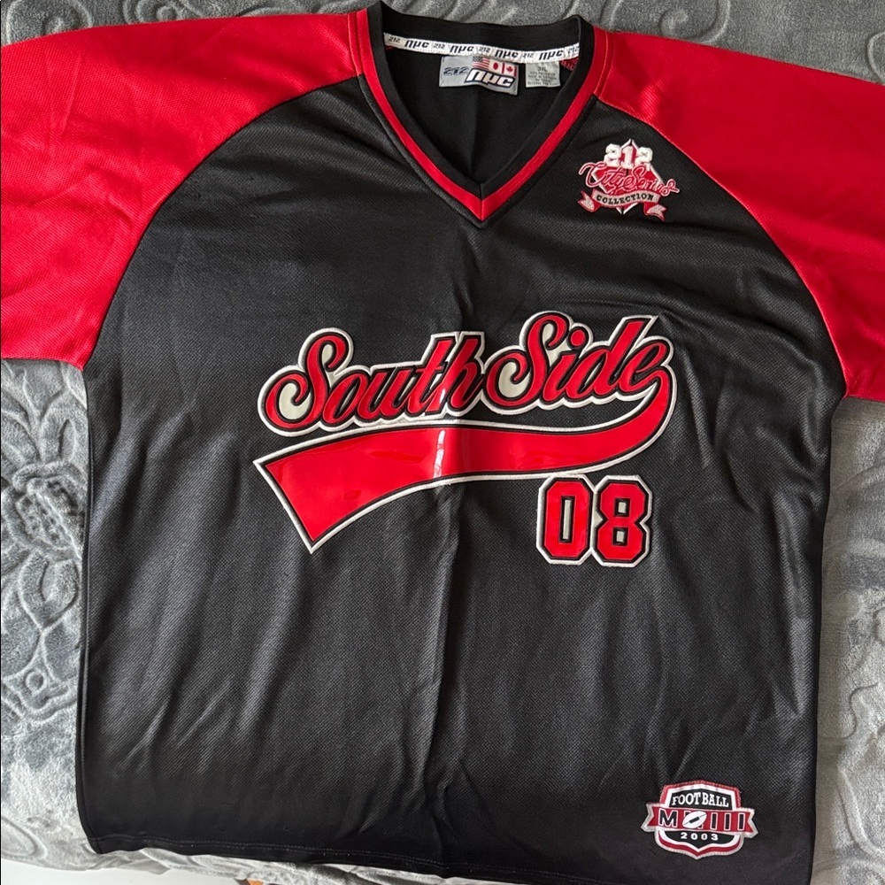 SouthSide Men's Black and Red Jersey